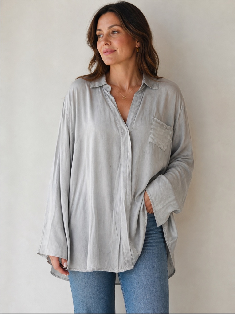 Joh Apparel | Pale Gray Long-Sleeve Button-Down Blouse Wide Sleeve Size Large